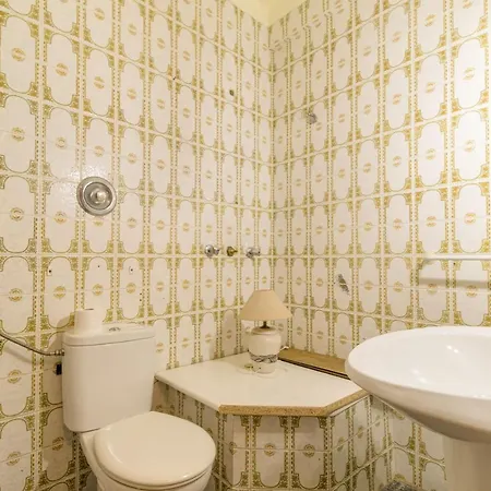 Sleeps 4 Wifi Армасан-де-Пера